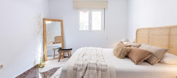 3 bedrooms Apartment in Valencia, Spain No. 187066 15