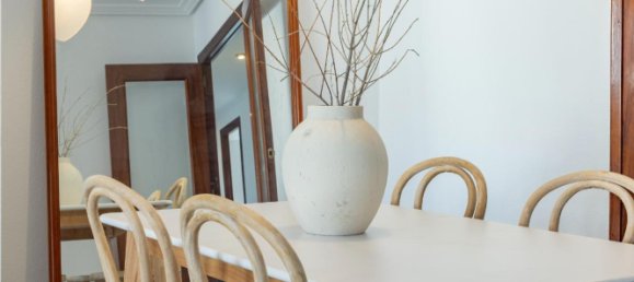 3 bedrooms Apartment in Valencia, Spain No. 187066 24