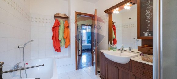 Casa de 5 dormitorios en Langhirano, Italy No. 358252 31