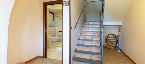 9-salle Villa à Trecastagni, Italy No. 160291 22