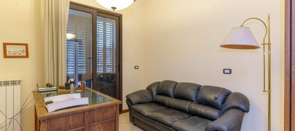 9-salle Villa à Trecastagni, Italy No. 160291 32