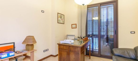 9-salle Villa à Trecastagni, Italy No. 160291 31