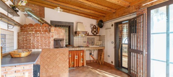 9-salle Villa à Trecastagni, Italy No. 160291 12