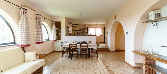 9-salle Villa à Trecastagni, Italy No. 160291 5
