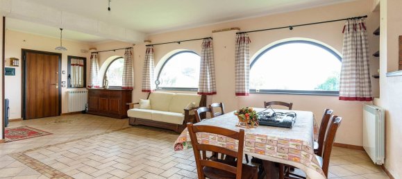 9-salle Villa à Trecastagni, Italy No. 160291 7