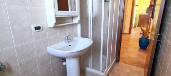 Apartamento de 2 dormitorios en Cuneo, Italy No. 268591 5