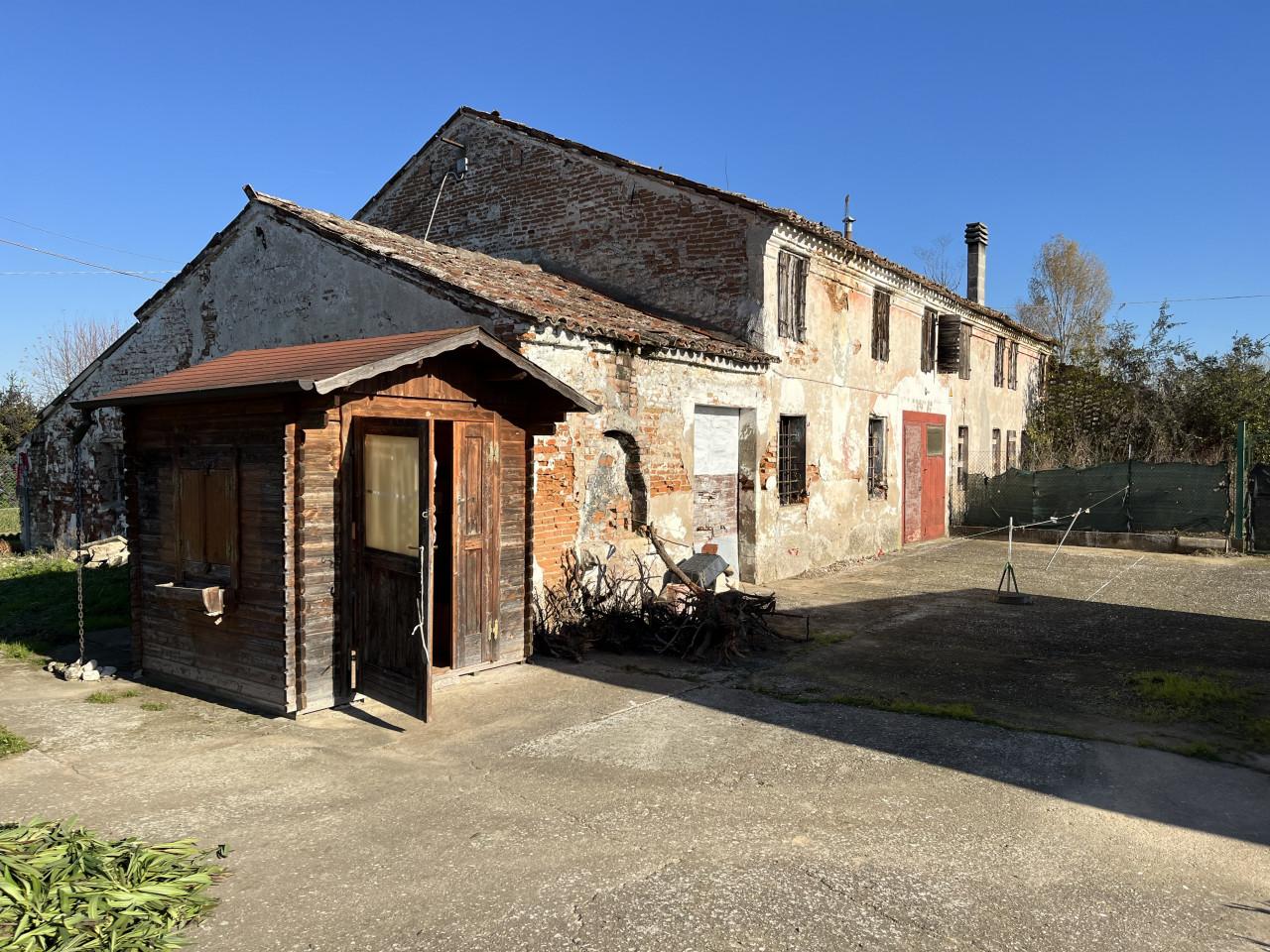 Casa de 4 divisões em Noventa Vicentina, Italy N.º 70201