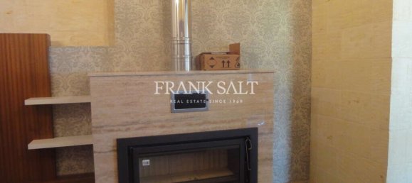 3 bedrooms House in Kercem, Malta No. 5537 8