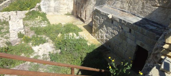 3 bedrooms House in Kercem, Malta No. 5537 32