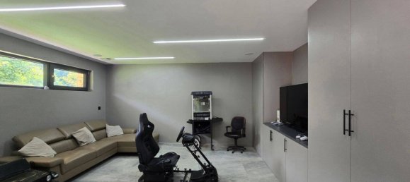 4 bedrooms House in Levis-Saint-Nom, France No. 333833 18