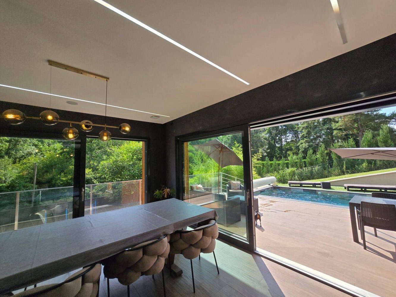 4 bedrooms House in Levis-Saint-Nom, France No. 333833