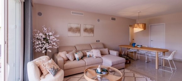 2 bedrooms Apartment in El Paraiso, Spain No. 185458 6