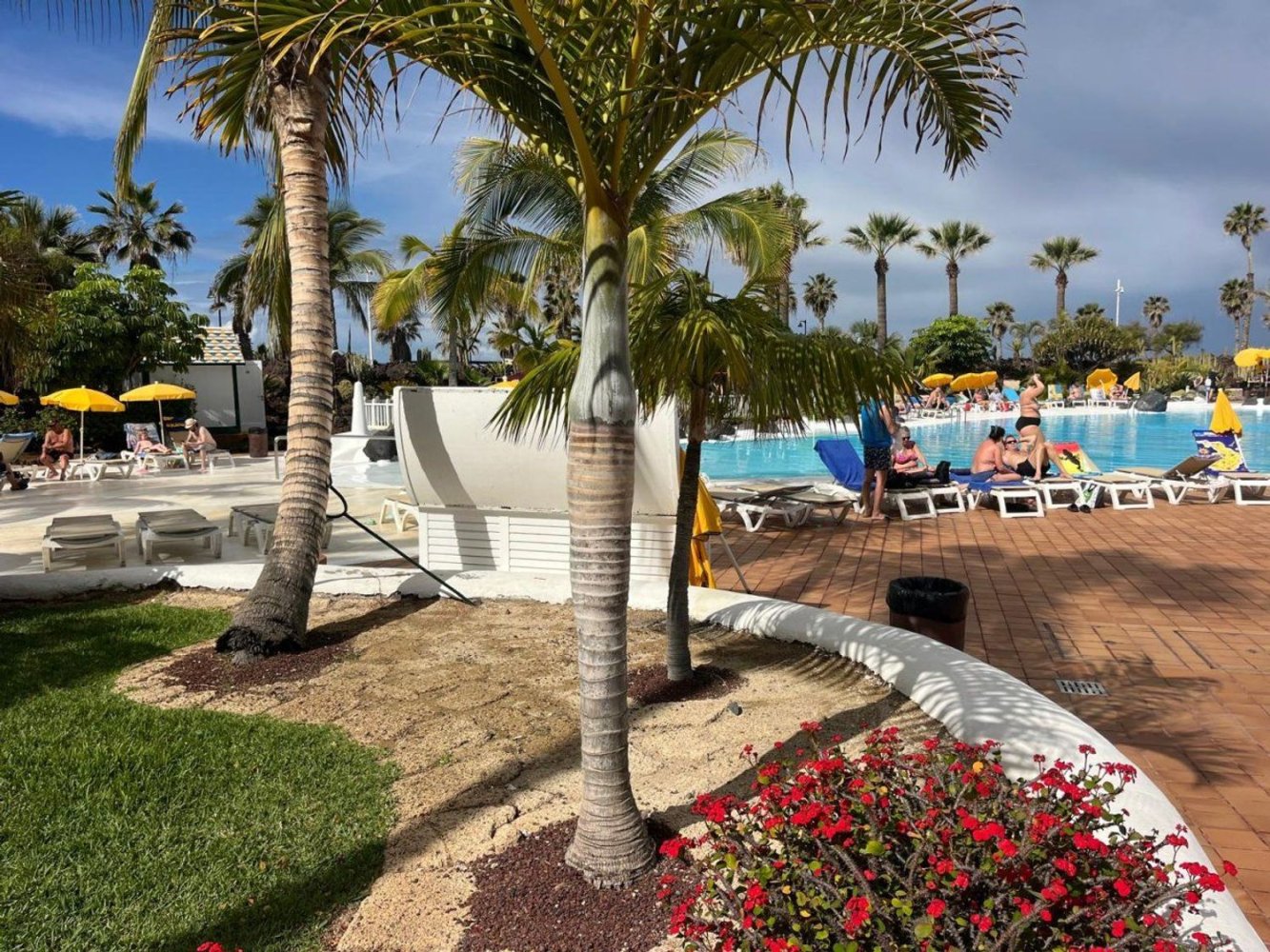 2 bedrooms Apartment in Arona, Spain No. 25766