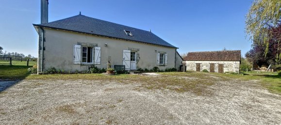 Casa de 5 dormitorios en Chateau-la-Valliere, France No. 54116 18
