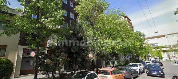 2 bedrooms Apartment in Milan, Italy No. 360225 16