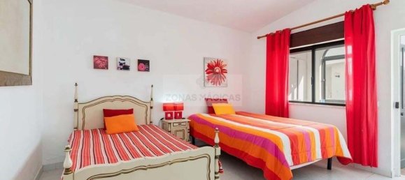 Вилла с 9 спальнями в Вила ду Бишпу, Португалия № 186702 35