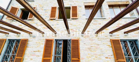 4 bedrooms House in Pietrasanta, Italy No. 132209 2