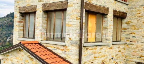 4 bedrooms House in Pietrasanta, Italy No. 132209 4