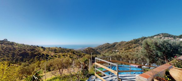 7 bedrooms Villa in El Limonar, Spain No. 47563 5