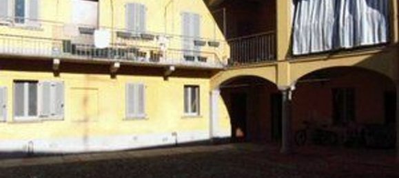 3 bedrooms Apartment in Samarate, Italy No. 315039 11