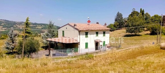 6 bedrooms Villa in Lugagnano Val d'Arda, Italy No. 302998 9