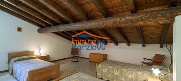 Квартира с 4 комнатами в Крандола Вальсассина, Италия № 131787 20