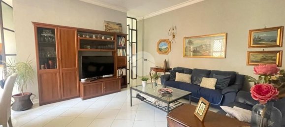 3 rooms Apartment in Castellammare di Stabia, Italy No. 297809 4