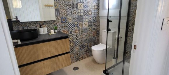 3 Schlafzimmer Haus in Alicante, Spain, Nr. 167990 12