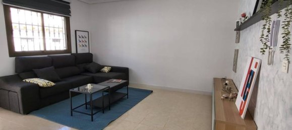 3 Schlafzimmer Haus in Alicante, Spain, Nr. 167990 3