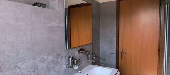 Квартира с 4 спальнями в Кастель Ритальди, Италия № 353177 15