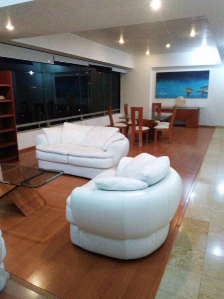 Apartamento de 3 dormitorios en Mexico No. 217771