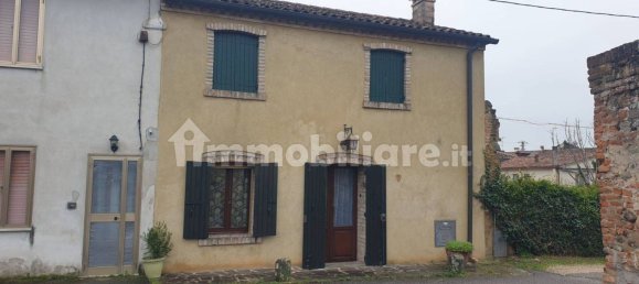 2 bedrooms House in Padua, Italy No. 251575 2