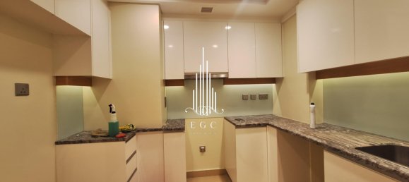 Apartamento T2 em Al Khalidiya, UAE N.º 23062 7