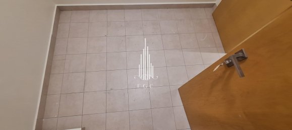 Apartamento T2 em Al Khalidiya, UAE N.º 23062 12