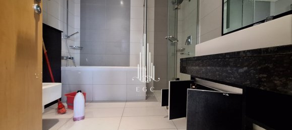 Apartamento T2 em Al Khalidiya, UAE N.º 23062 16