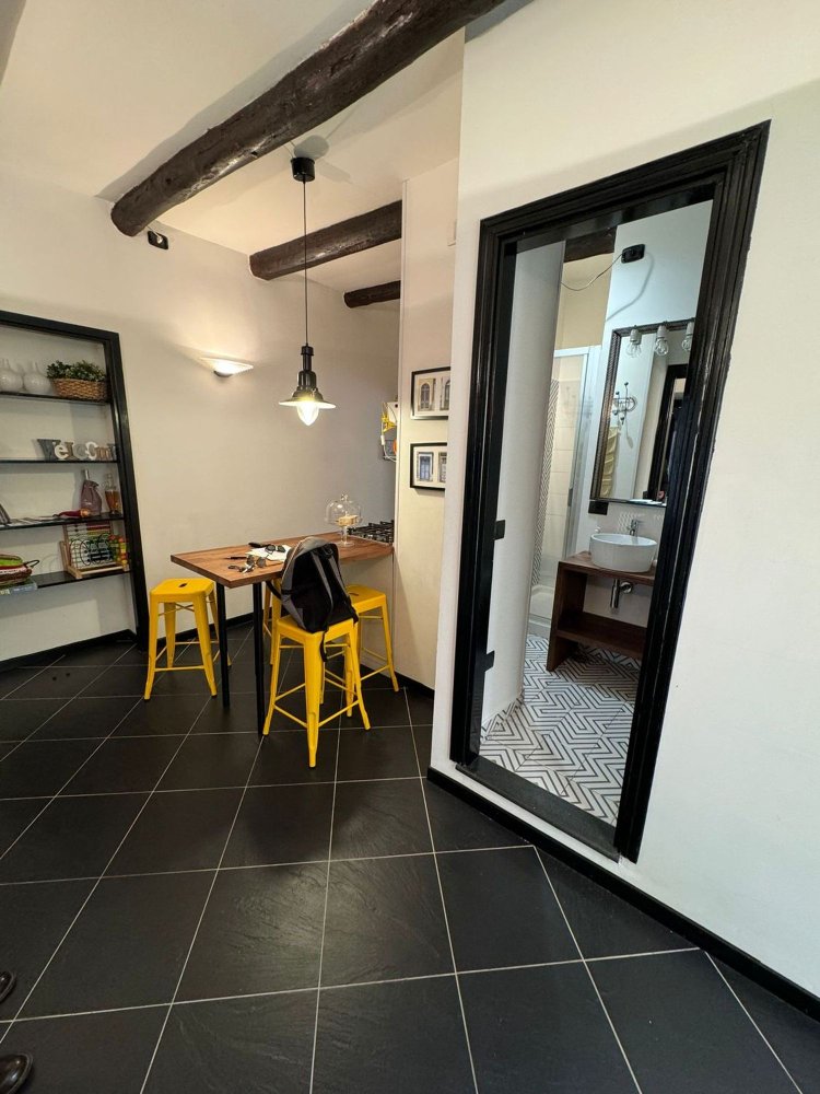 Квартира с 3 комнатами в Салерно, Италия № 278752