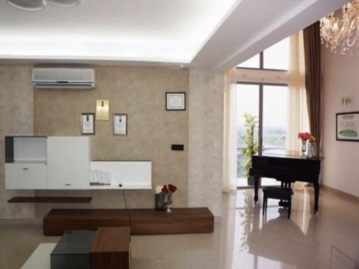 3 bedrooms House in Hyderabad, India No. 9691