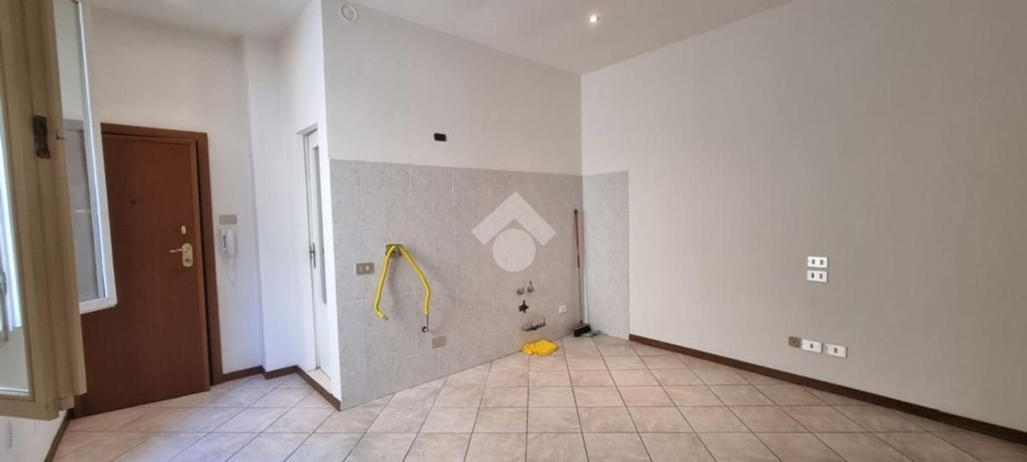 1 bedroom Apartment in Bologna, Italy No. 334806