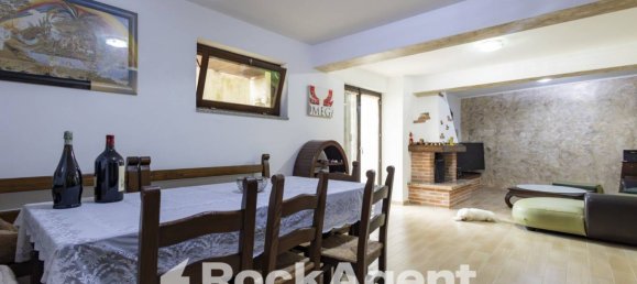 3 Schlafzimmer Villa in Catanzaro, Italy, Nr. 291283 28