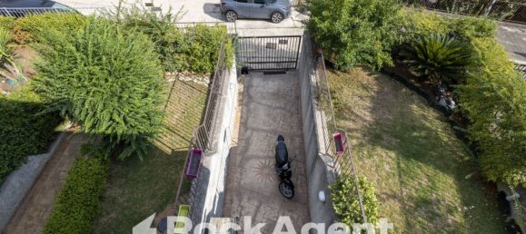 3 Schlafzimmer Villa in Catanzaro, Italy, Nr. 291283 14