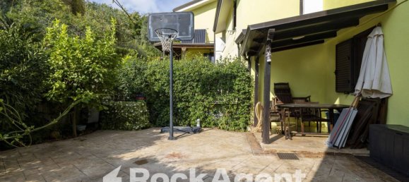 3 Schlafzimmer Villa in Catanzaro, Italy, Nr. 291283 17