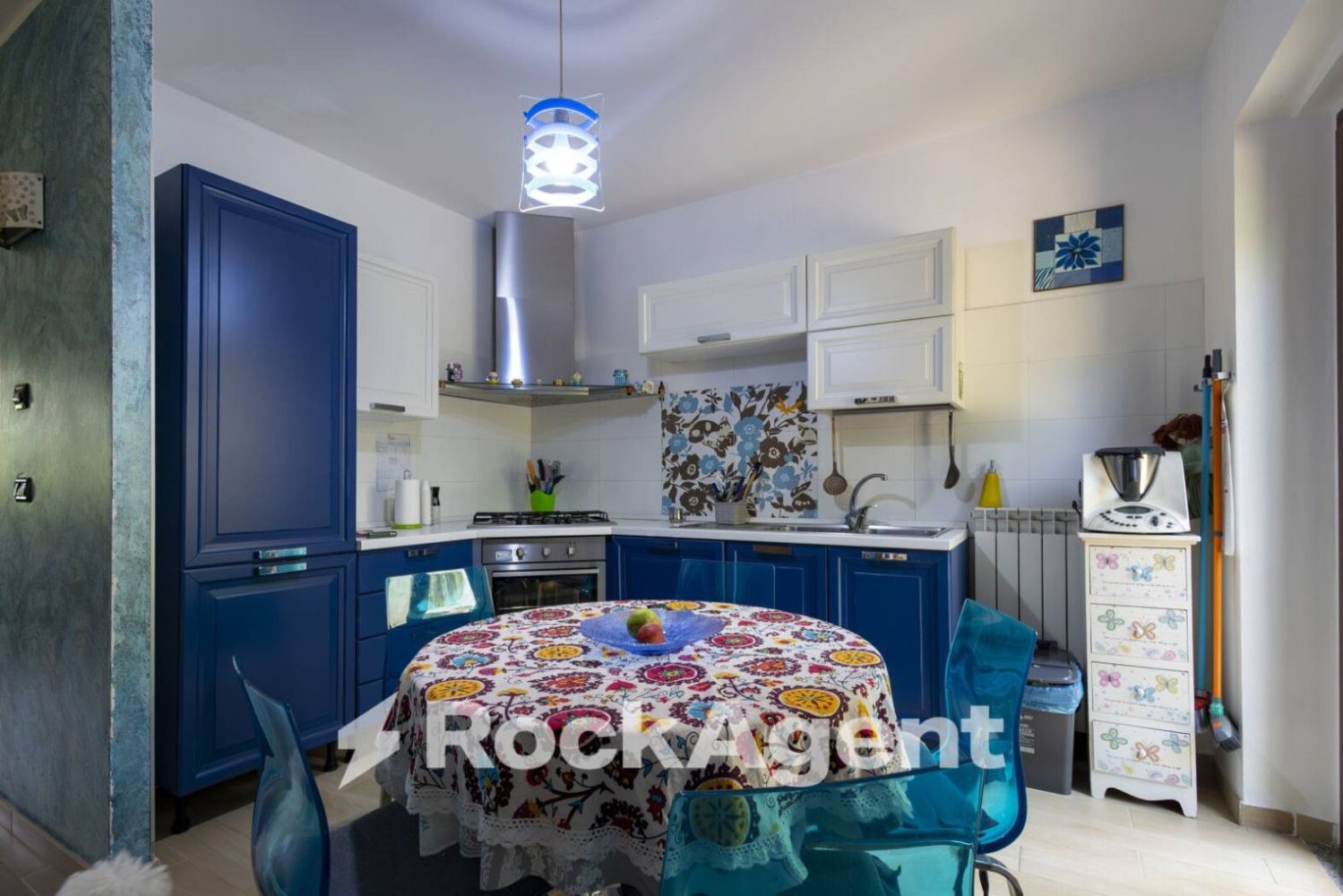 3 Schlafzimmer Villa in Catanzaro, Italy, Nr. 291283