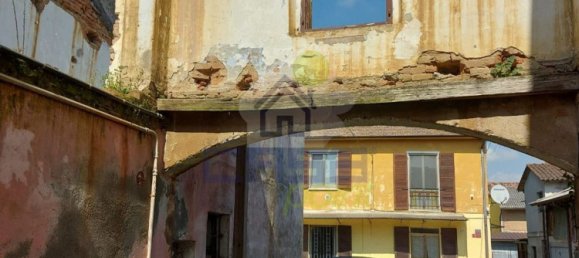 Estudio en Corno Giovine, Italy No. 5956 8