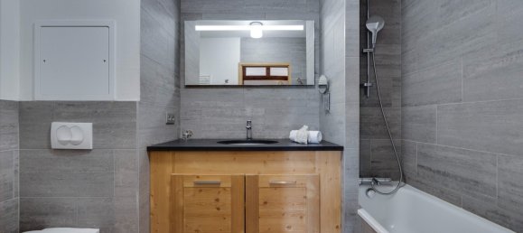 3 bedrooms Apartment in Tignes, France No. 1191 4