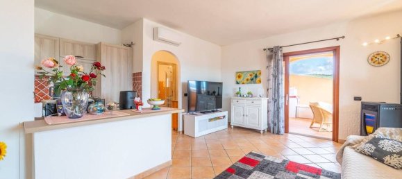 3غرفة شقة في Arzachena, Italy رقم 81480 4