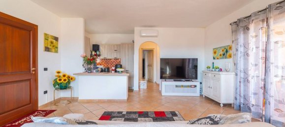 3غرفة شقة في Arzachena, Italy رقم 81480 9