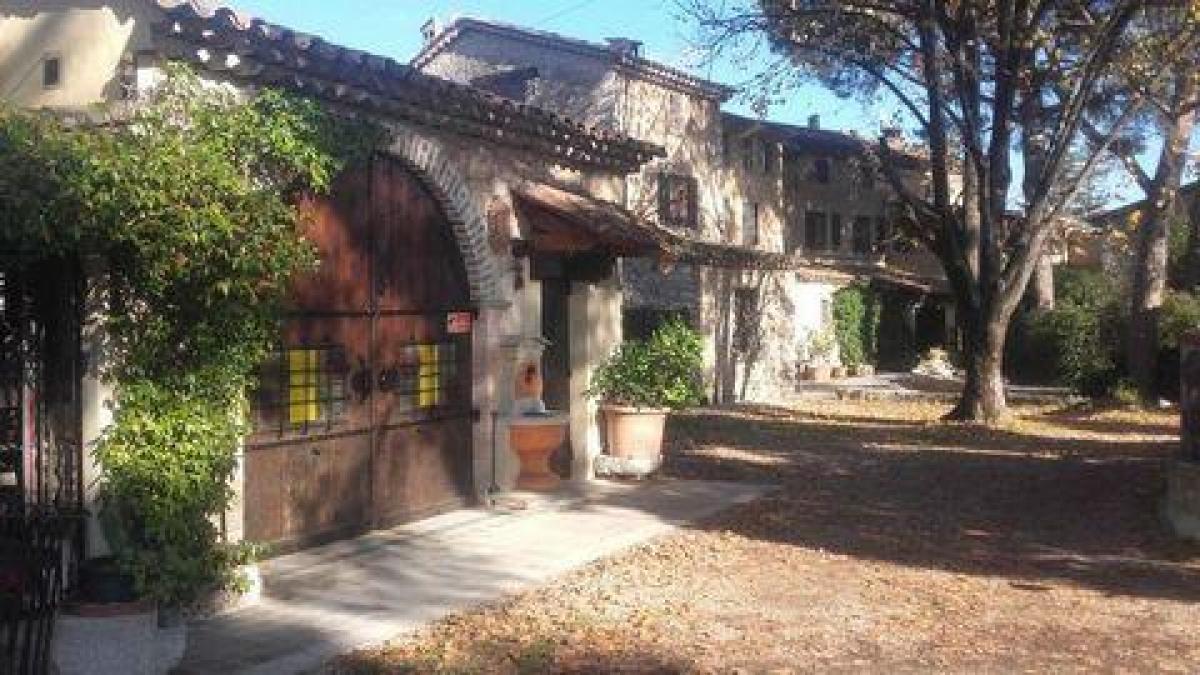 3 bedrooms Condo in Grasse, France No. 14948