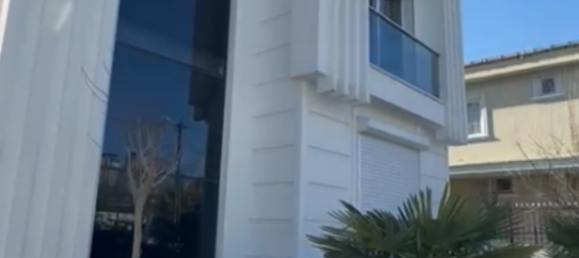 Villa 12+1 in Istanbul, Turkey No. 25188 2