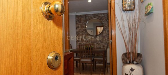 Квартира с 3 спальнями в Одивелаш, Португалия № 126228 13