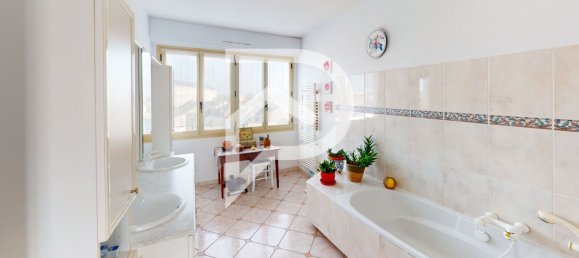 3 chambres Appartement à Châteauroux, France No. 76642 16